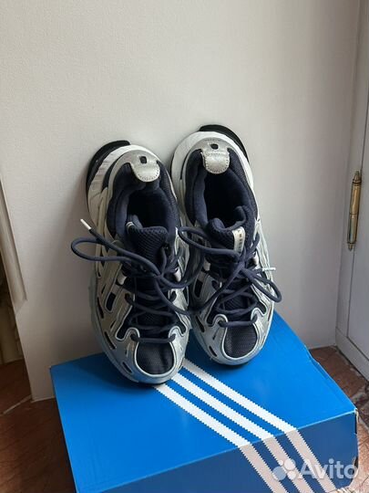 Кроссовки женские adidas