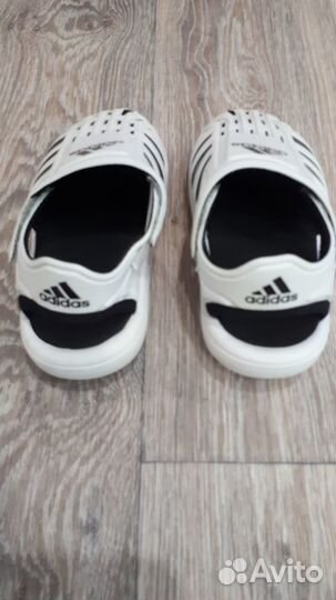 Сандали adidas детские