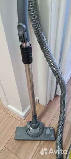 Пылесос Zelmer моющий