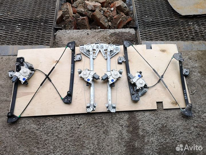 Стеклоподъемник электро для Cadillac SRX 2003-2009