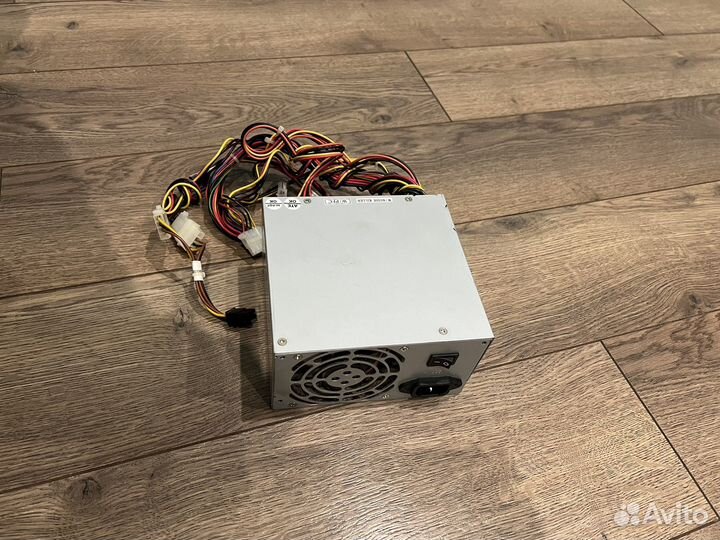 Блок питания fsp 350 w