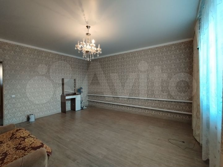 Дом 100,1 м² на участке 6 сот.