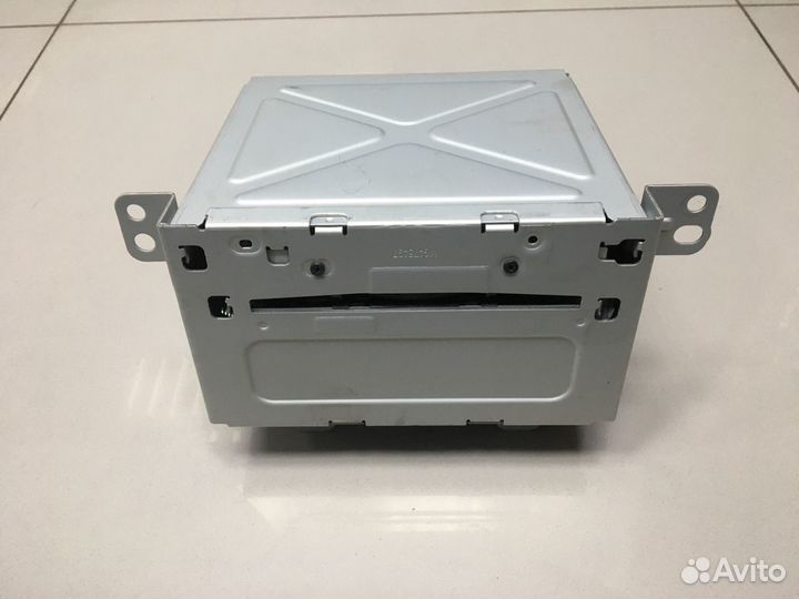 Магнитола Opel Insignia