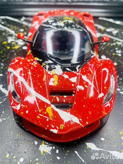 Картина с авто ferrari bburago