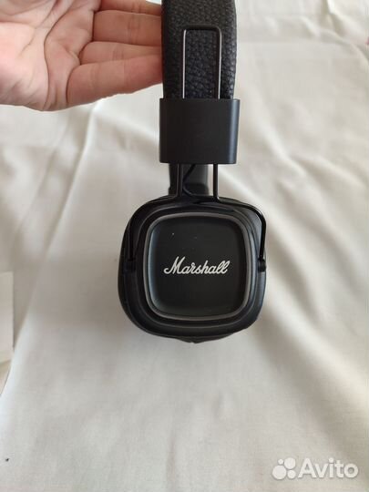 Беспроводные наушники marshall major 4