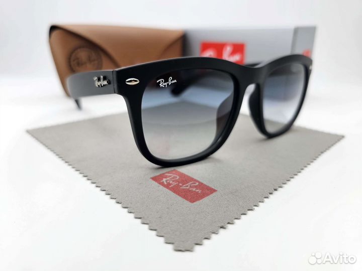 Очки Ray Ban 4260D 601S/32 Blue Gradient Стекло