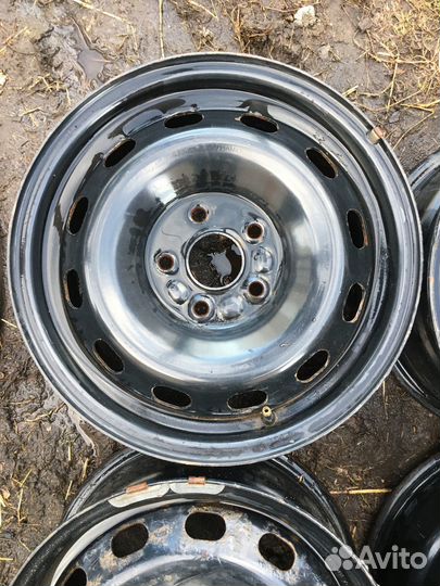 Штампованные диски r15 5x108