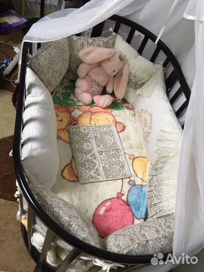 Детская кровать овальная