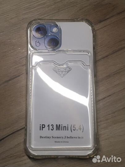 Чехол на iPhone 13 mini прозрачный