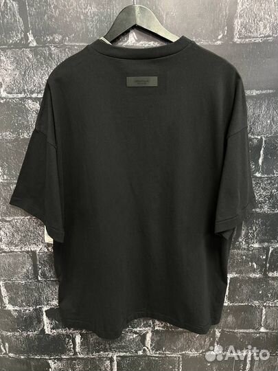 Футболка Essentials FOG