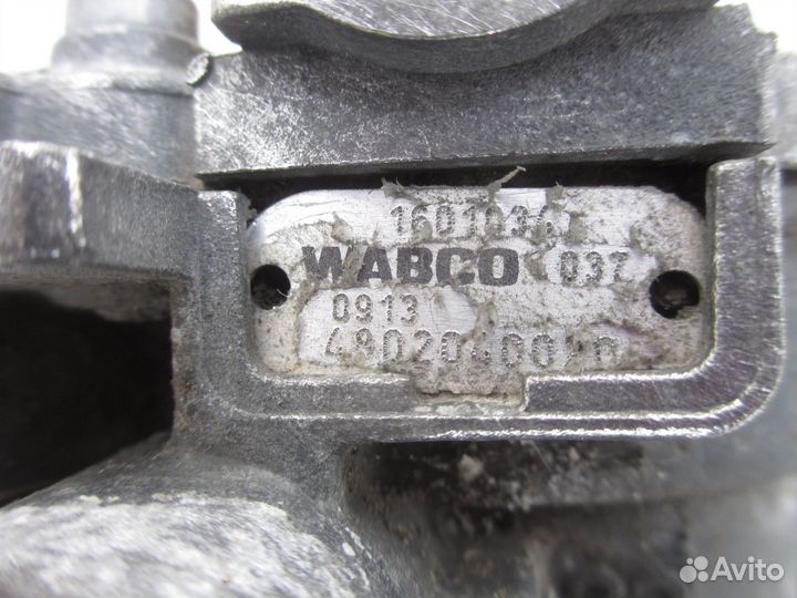 Кран управления тормозами прицепа DAF 1601034