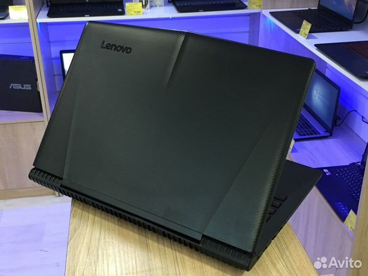 Игровой производительный ноутбук Lenovo