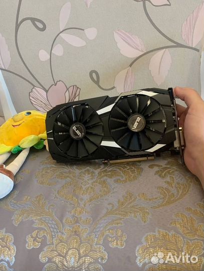 Видеокарта asus RX 580