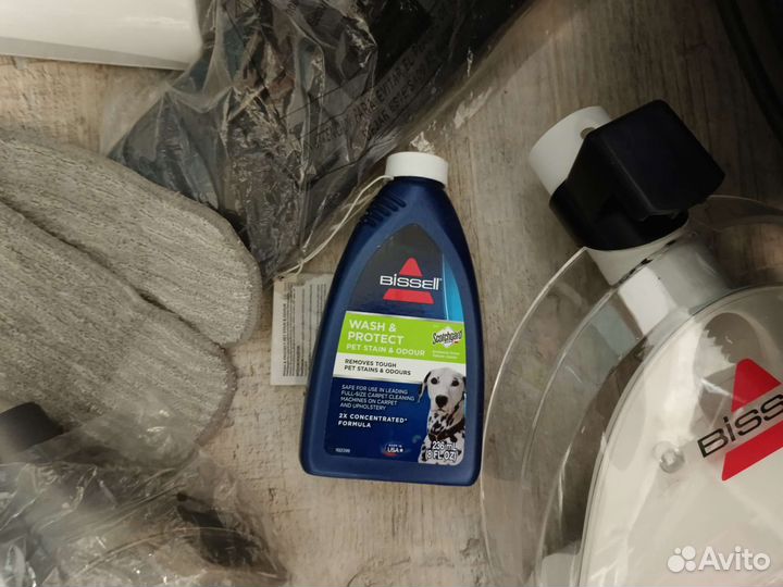 Моющий пылесос Bissell 1474j