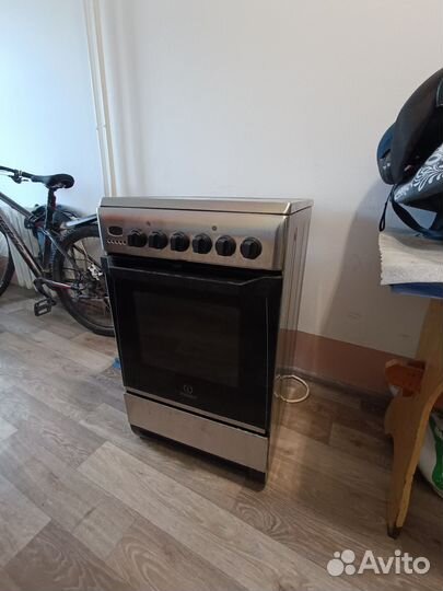 Плита электрическая бу с духовкой