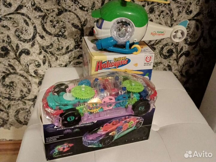 Детская игрушка музыкальная самолет