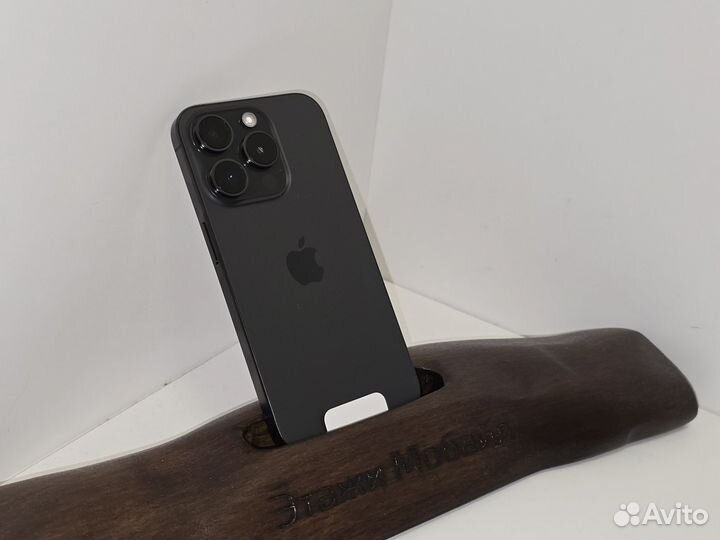 iPhone 15 Pro, 256 ГБ