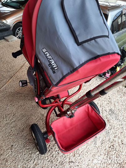 Трехколесный велосипед коляска