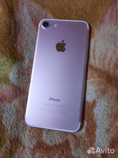 iPhone 7, 32 гб