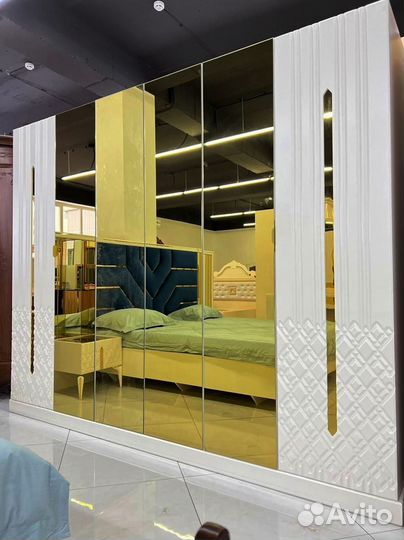 Спальная гарнитура слониммебель