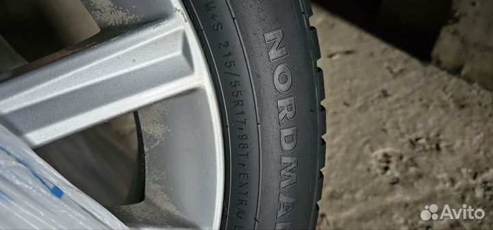 Nokian Tyres Nordman 7 215/55 R17