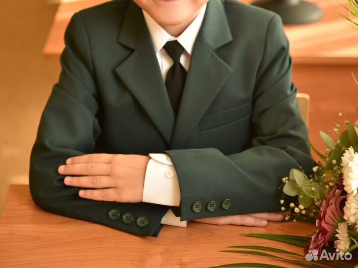 Школьный костюм, школьная форма, пиджак + жилетка