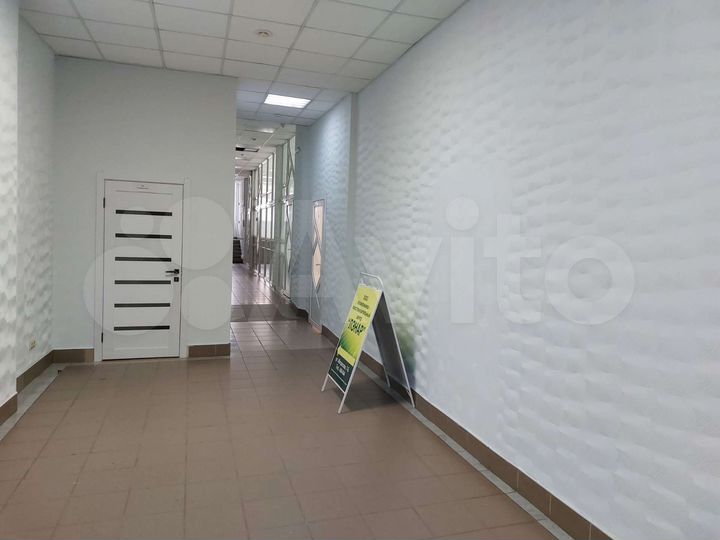 Офис с ремонтом на красной линии, 54 м²