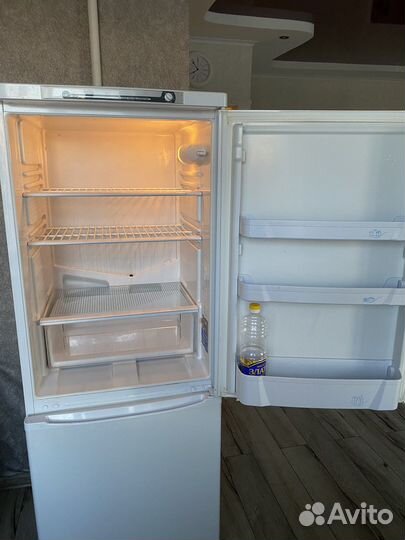 Продам холодильник рабочий