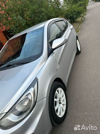 Hyundai Solaris 1.6 МТ, 2012, 182 500 км