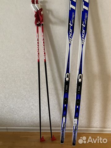 Лыжи, палки, ботинки