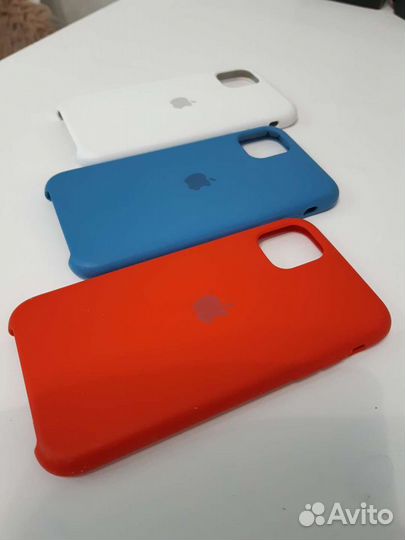 Чехлы для iPhone 11