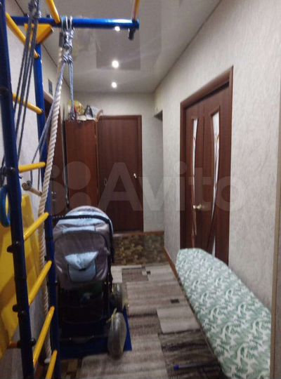 2-к. квартира, 52 м², 3/9 эт.