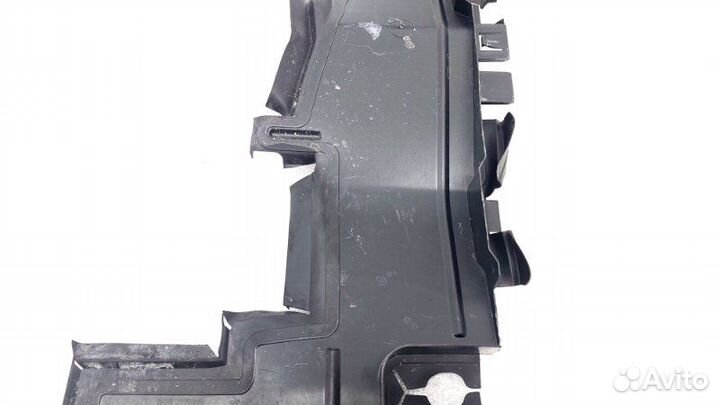 Воздуховод радиатора левый Audi A6 C7 cgwb 2012