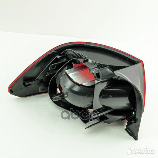 Фонарь VW polo 11- прав. AW0480100002 dominant