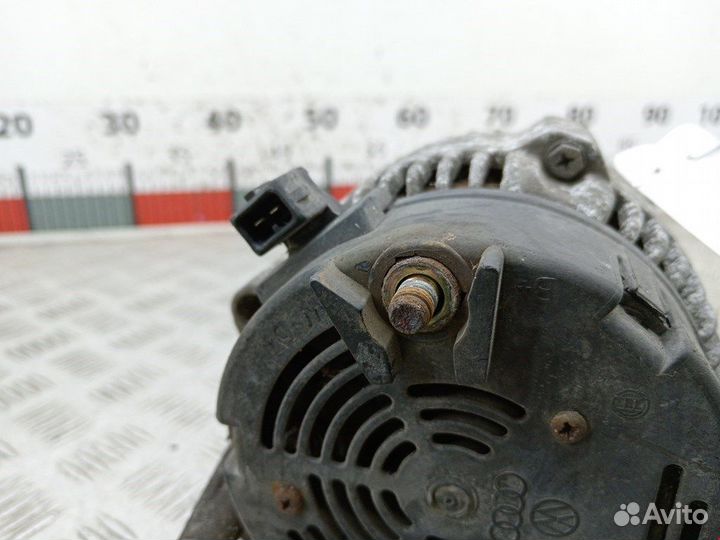 Генератор для Volkswagen Caddy 2 028903025GX