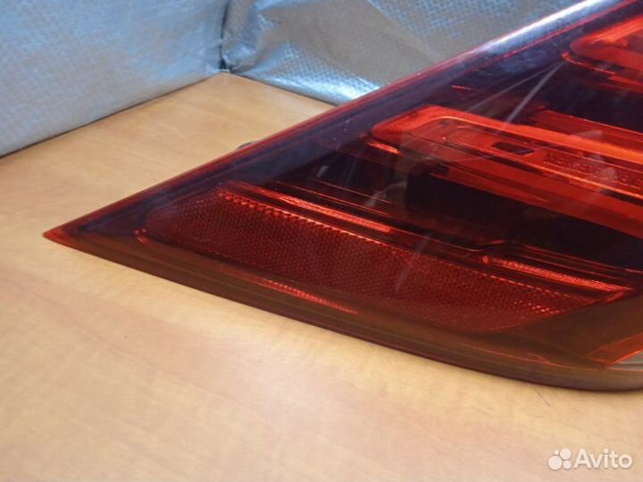 Фонарь задний наружный левый Mercedes-Benz