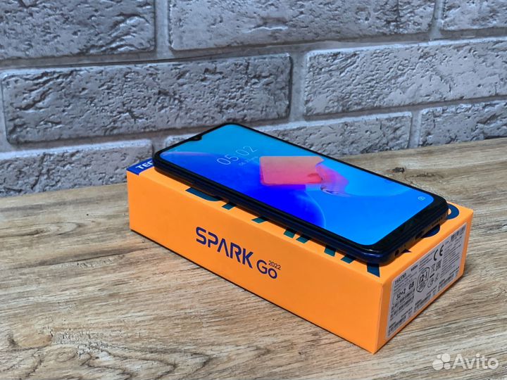 TECNO Spark Go 2022, 2/32 ГБ