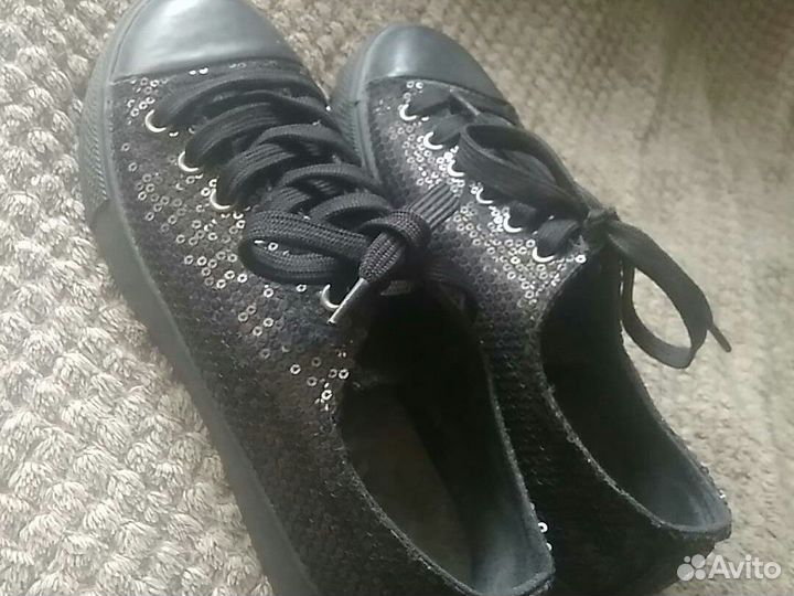 Кеды с пайетками