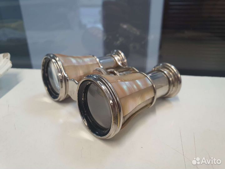 Антикварный бинокль