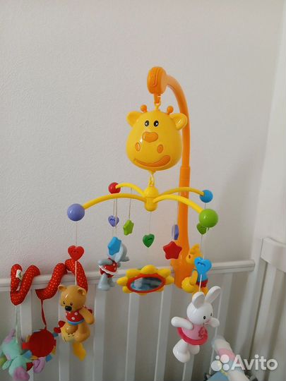 Продам мобиль музыкальный
