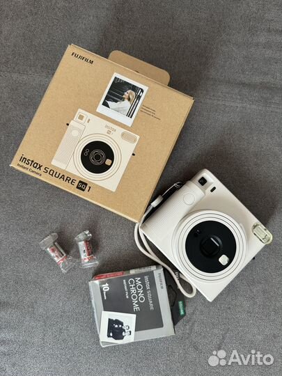 Фотоаппарат Fujifilm Instax Square SQ1
