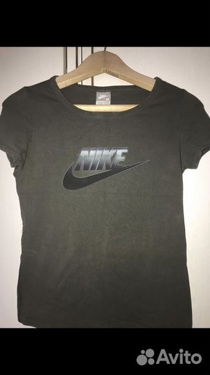 Футболки женские