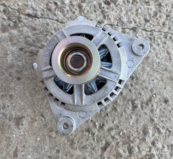 Генератор автомобильный