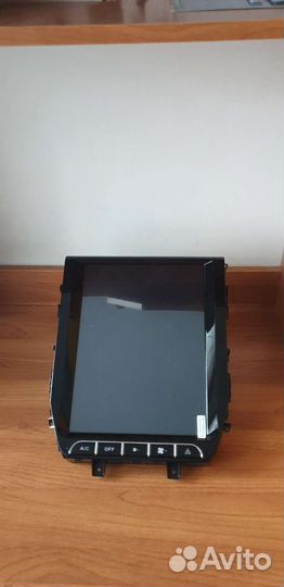 Штатная магнитола ZF-1205 Toyota Land Cruiser 200