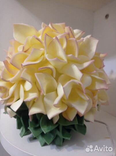 Светильник из изолона