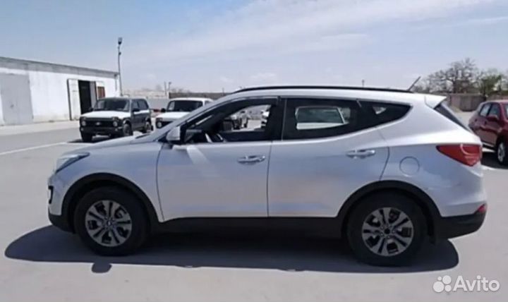 В разборке Hyundai Santa Fe (DM)