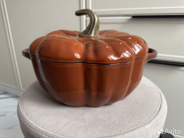 Кастрюля чугунная тыква