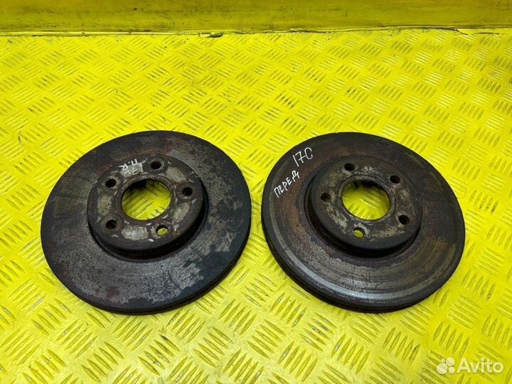 Диски тормозные передние Ford Focus 2 hwda 2005