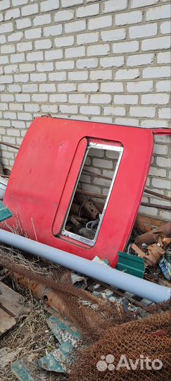 Крыша с механическим люком