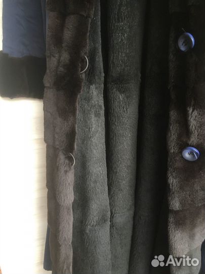 Пальто меховое женское